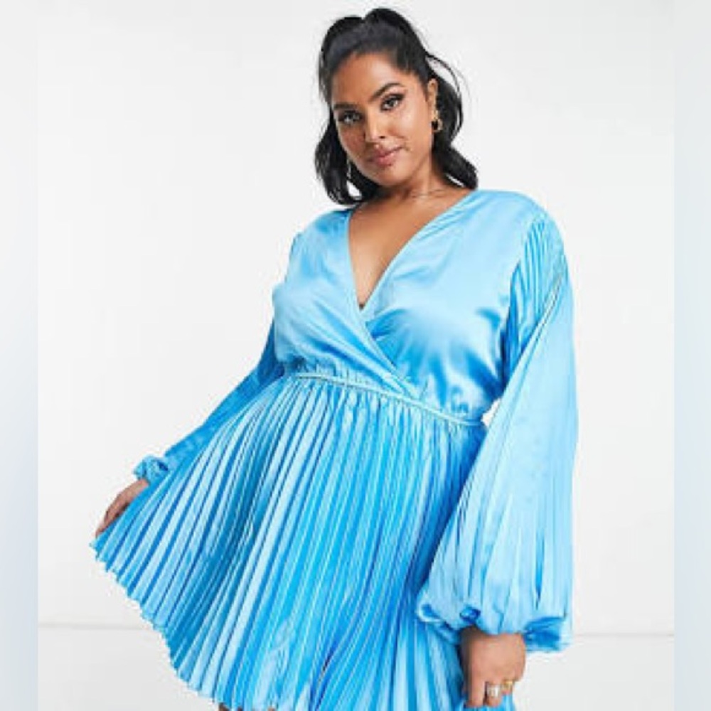 In The Style x Billie Faiers Turquoise Blue Pleated Belted Skater Dress Size 16